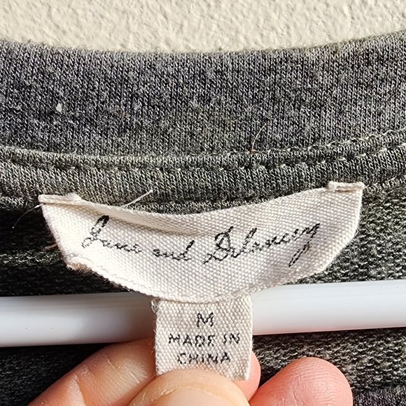 Jane and Delancey Green/Gray Scoop Neck Camouflaged Jersey Size Medium - Picture 6 of 13